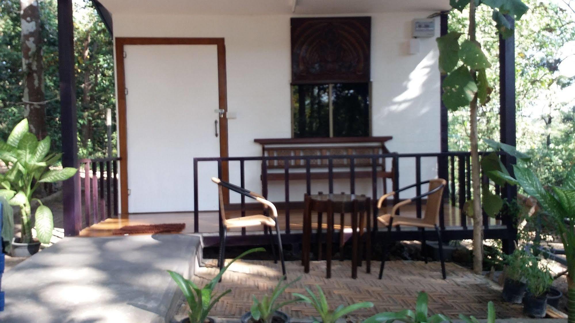 Golden Teak Homestay Mae Rim Exterior foto